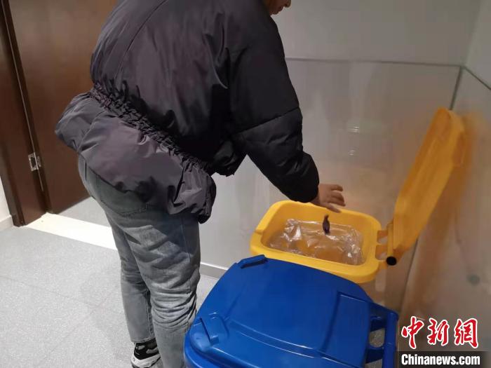 浙大教授建议垃圾分类勿“重前轻后” 可分类减税