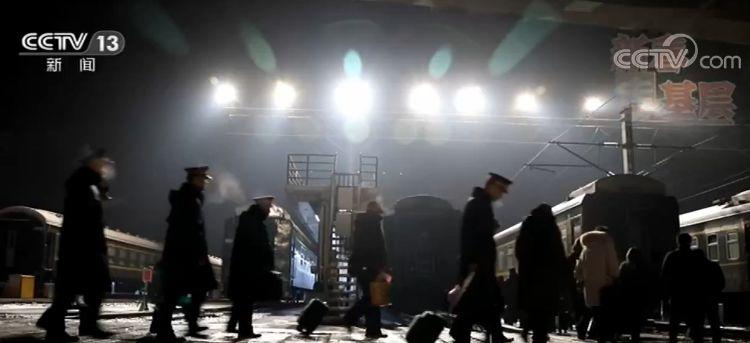 列车上的行李员：“寂寞”的守护者