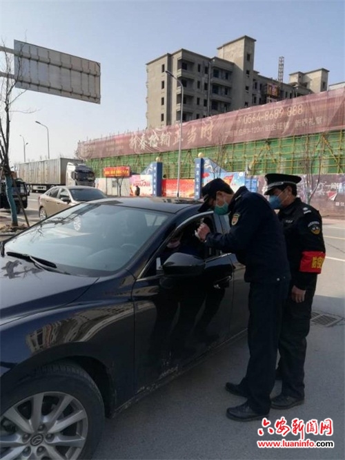 舒城：默默坚守工作岗位“疫”不容辞的城管人