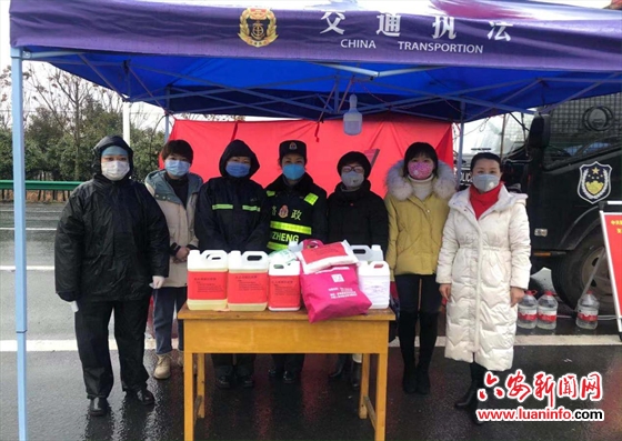 舒城县：“铿锵玫瑰”在抗疫一线怒放