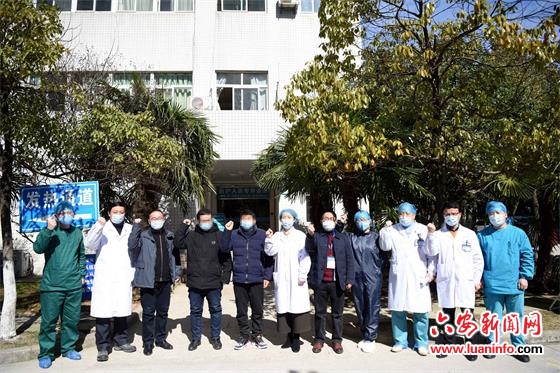 我市两例新冠肺炎重症患者出院