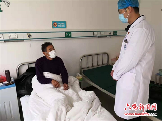 防疫一线的勇士 记张母桥镇卫生院院长胡继波