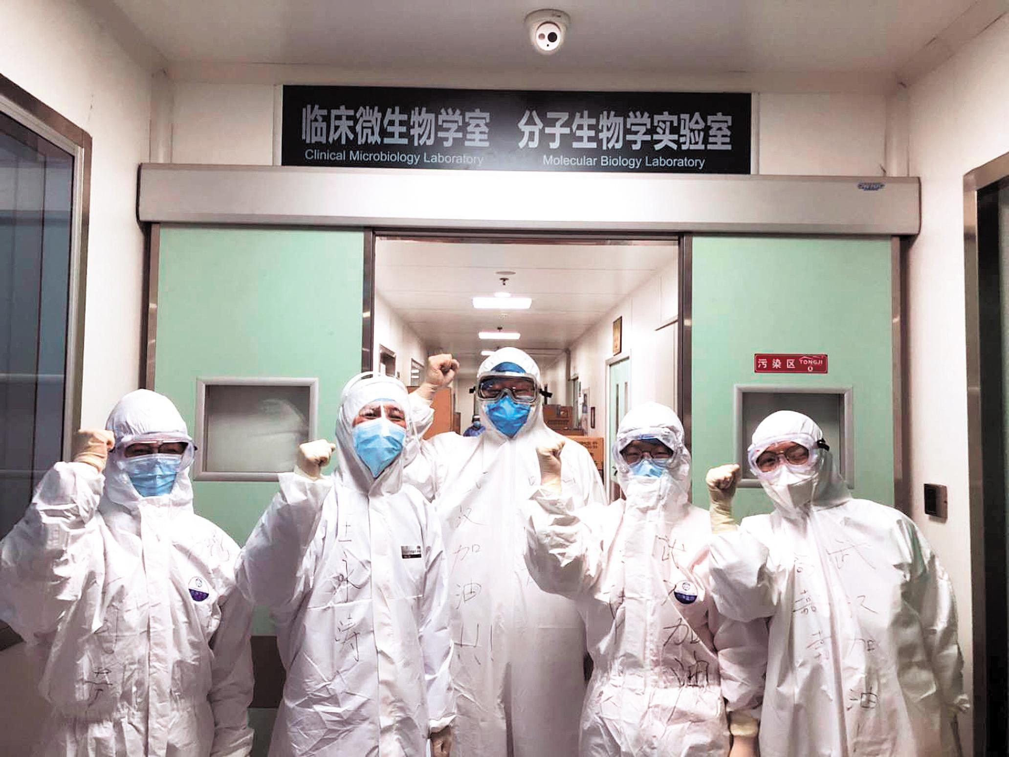 武汉持续加力“日结清零” 检测能力提高六成