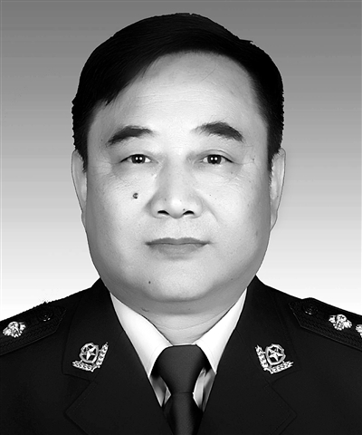 28天奋战坚守岗位 西安民警乔锦仁殉职防疫一线