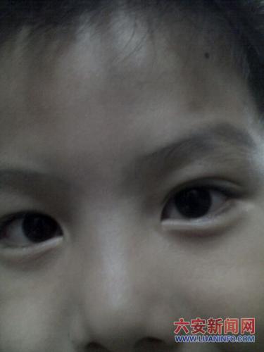 小记者才艺作品 《双眸》